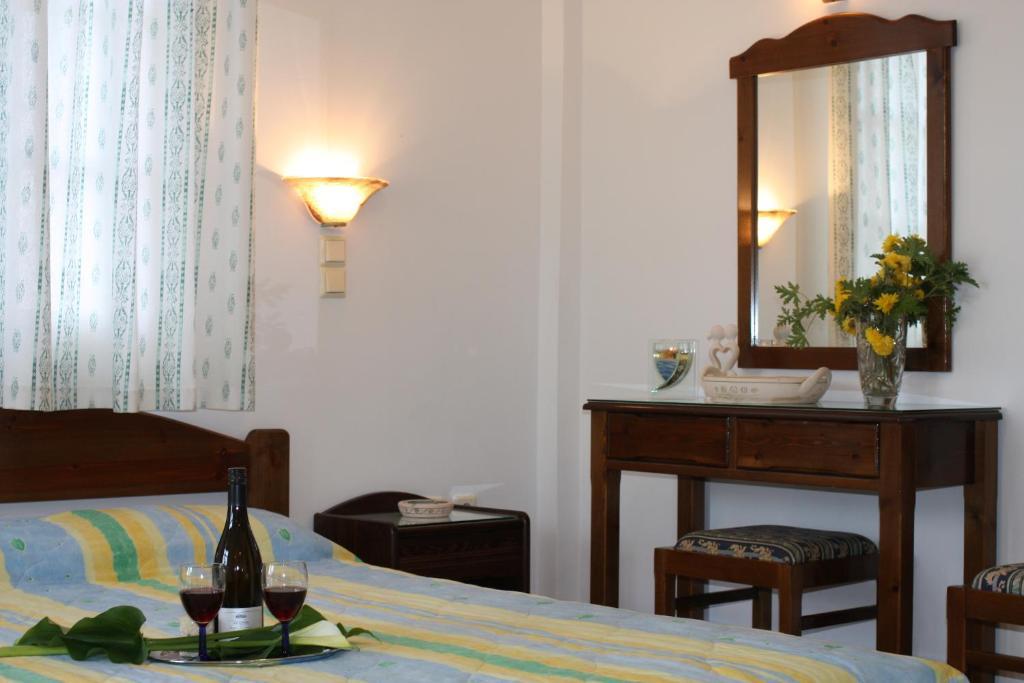 Mina'S Studios In Naxos Island Agios Prokopios  Dış mekan fotoğraf