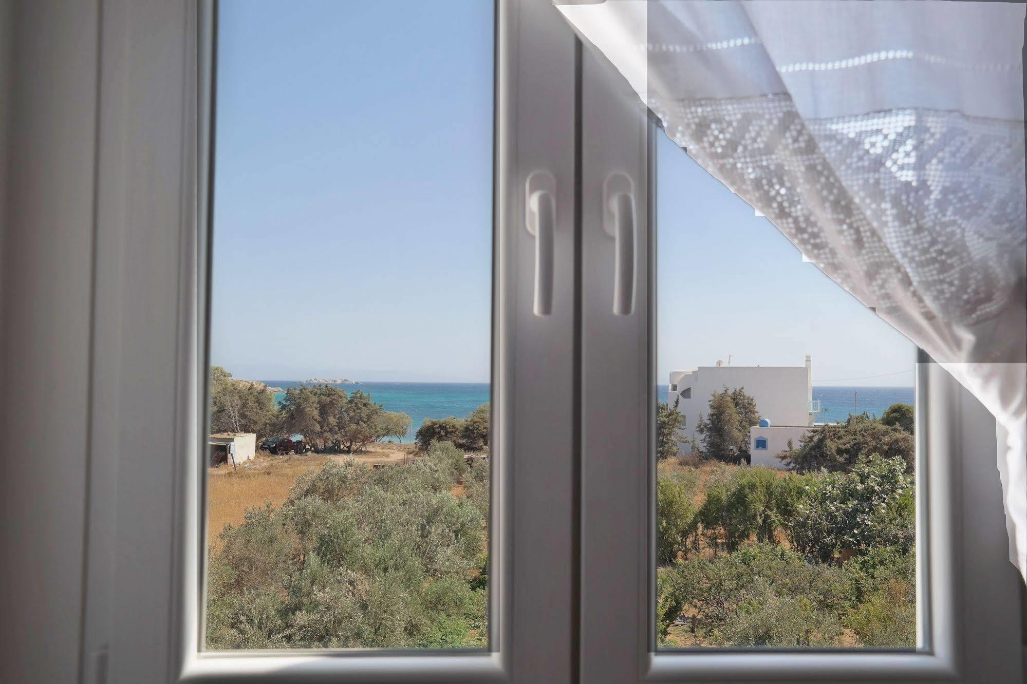 Mina'S Studios In Naxos Island Agios Prokopios  Dış mekan fotoğraf